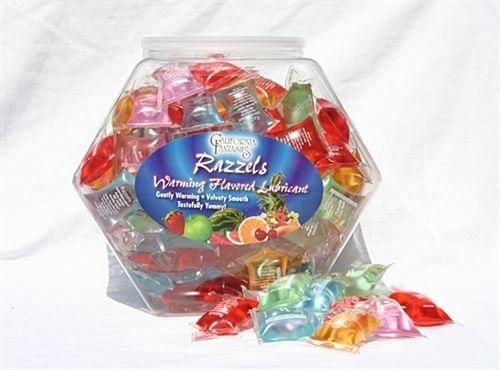 Razzels Warming Lubricant – 100 Pillow Fishbowl – Assorted Flavors