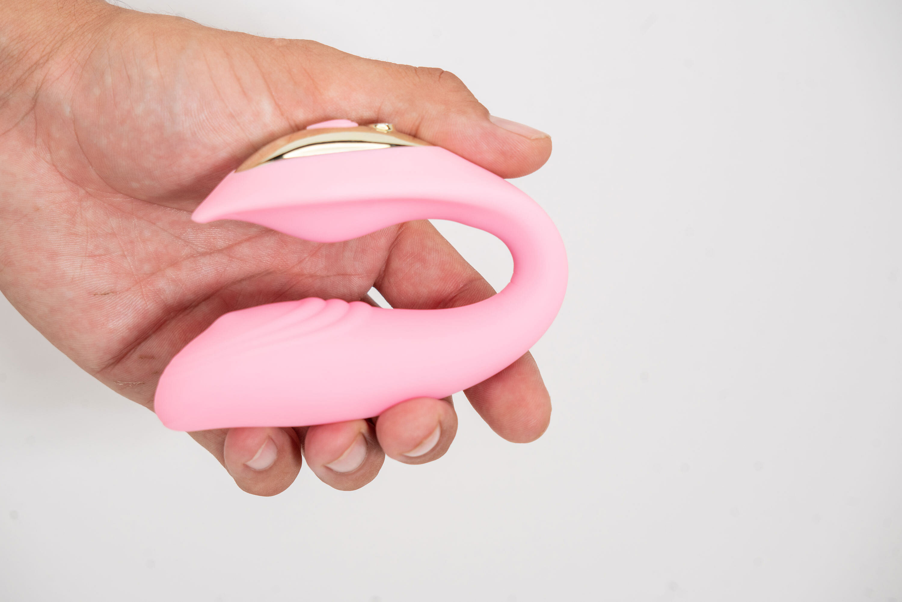 Harmonie Rechargeable Remote Silicone Bendable  Vibrator – Pink